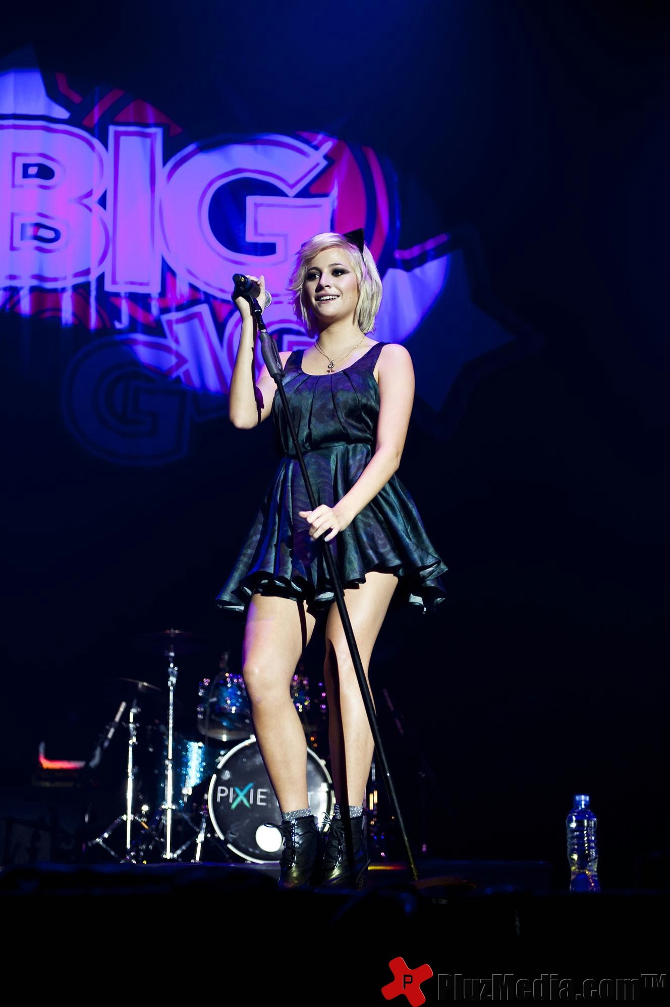 Pixie Lott performs live at GirlGuiding UK - Big Gig 2011 | Picture 92436